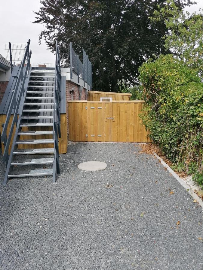 Sharky Ferienwohnung In Bahnhofsnaehe Niebüll Exterior foto